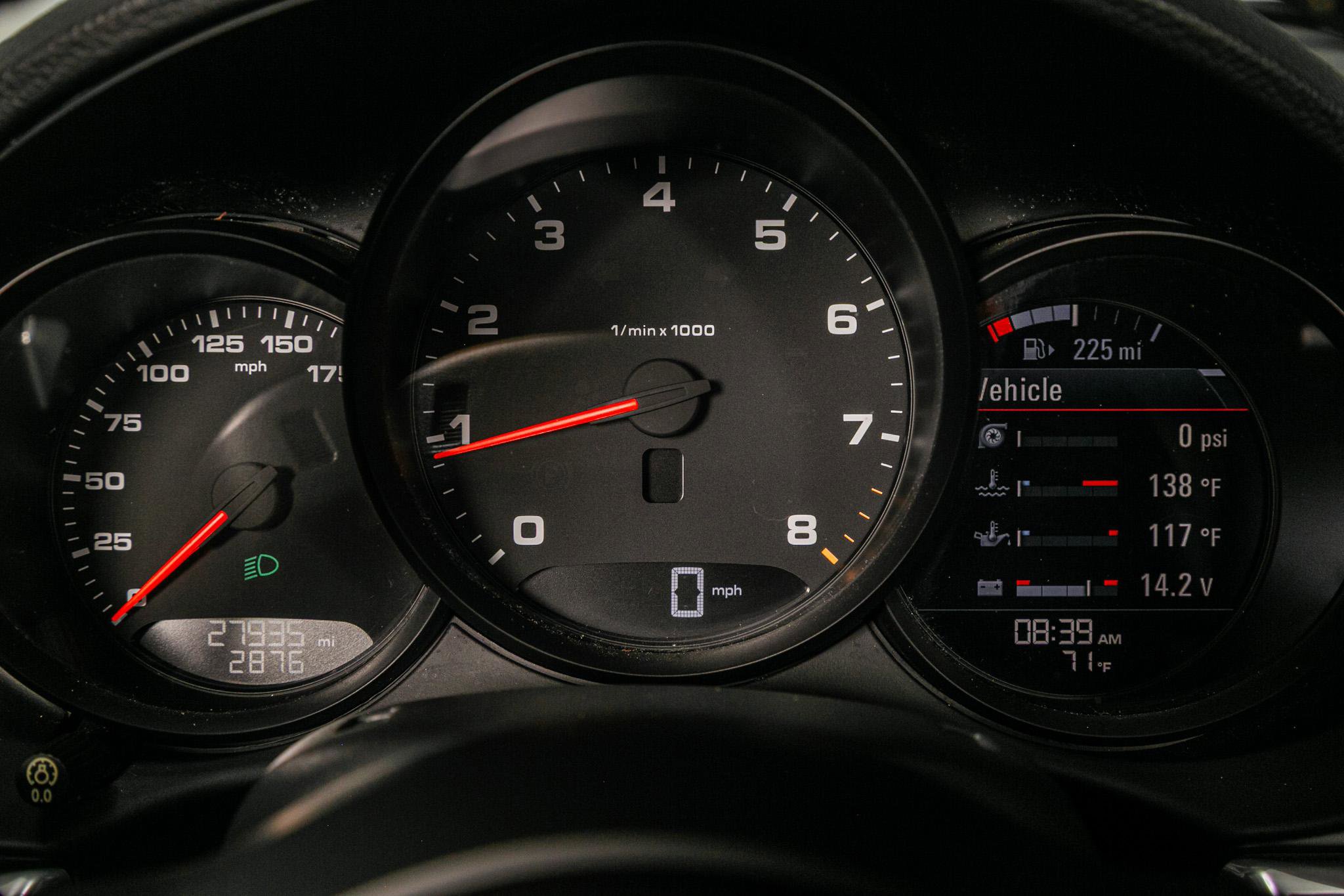 Used 2018 Porsche 718 Boxster w/ Sport Chrono Package RWD image 10