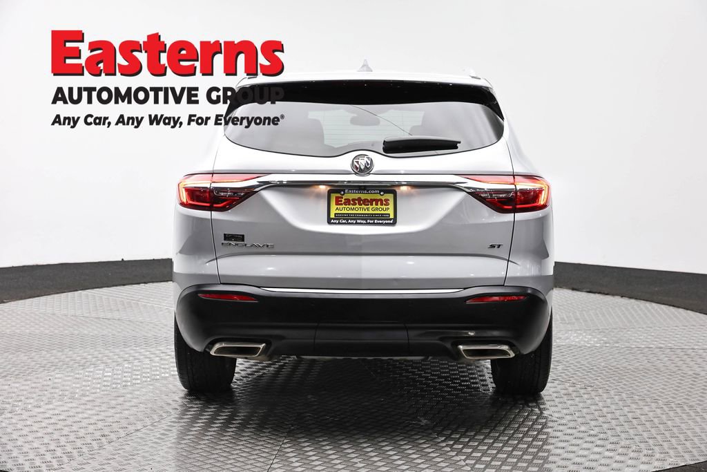 Used 2021 Buick Enclave Essence w/ Sport Touring Edition FWD image 6