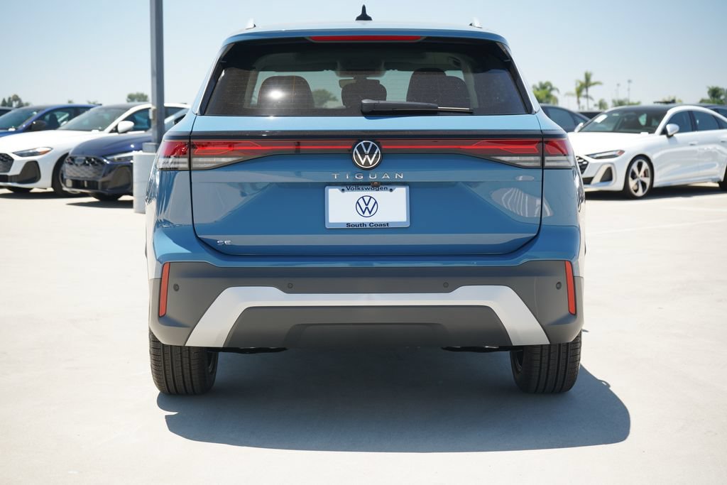 New 2026 Volkswagen Tiguan SE FWD image 4