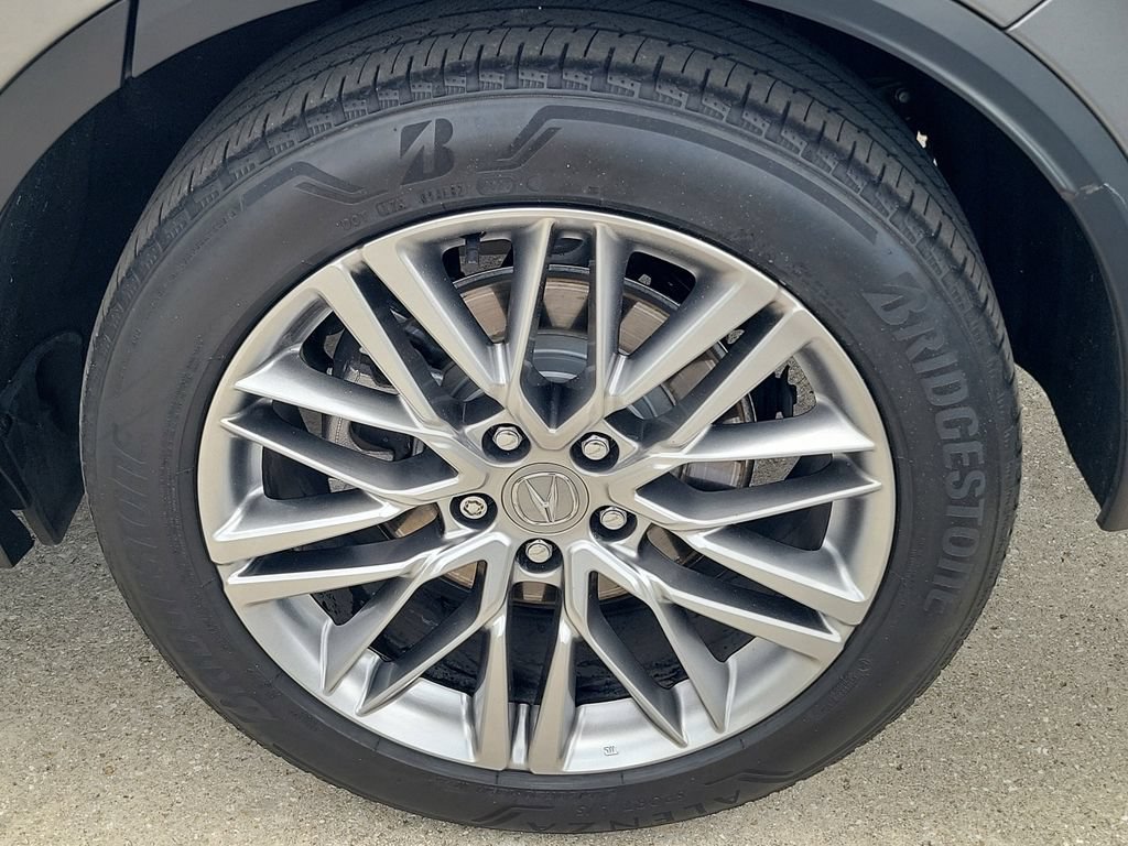 Used 2023 Acura MDX SH-AWD w/ Advance Package image 8