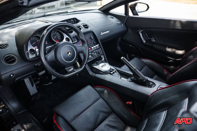Used 2013 Lamborghini Gallardo LP 560-4 AWD/4WD image 2