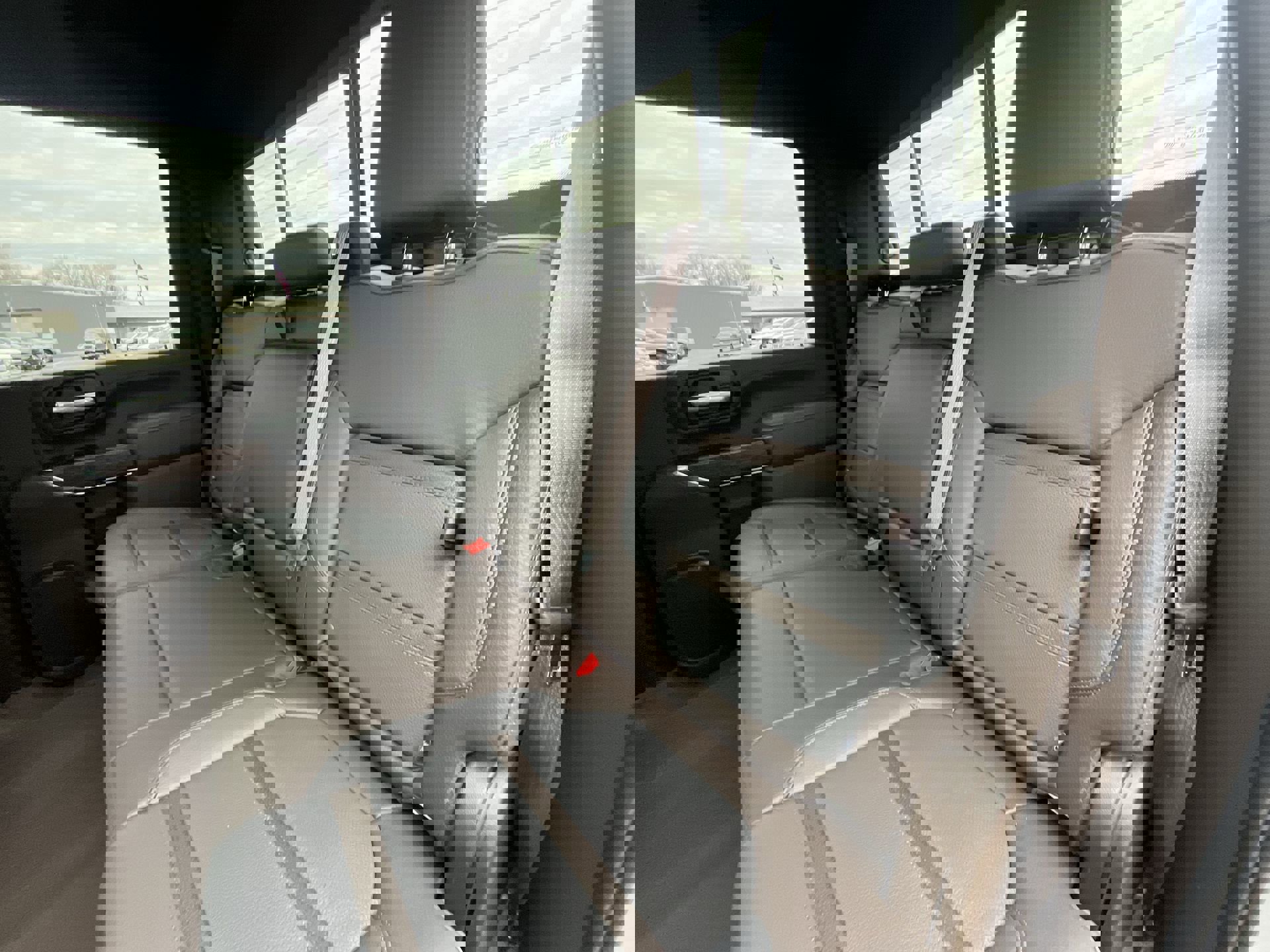 Certified 2023 GMC Sierra 2500 Denali w/ Denali Ultimate Package image 26