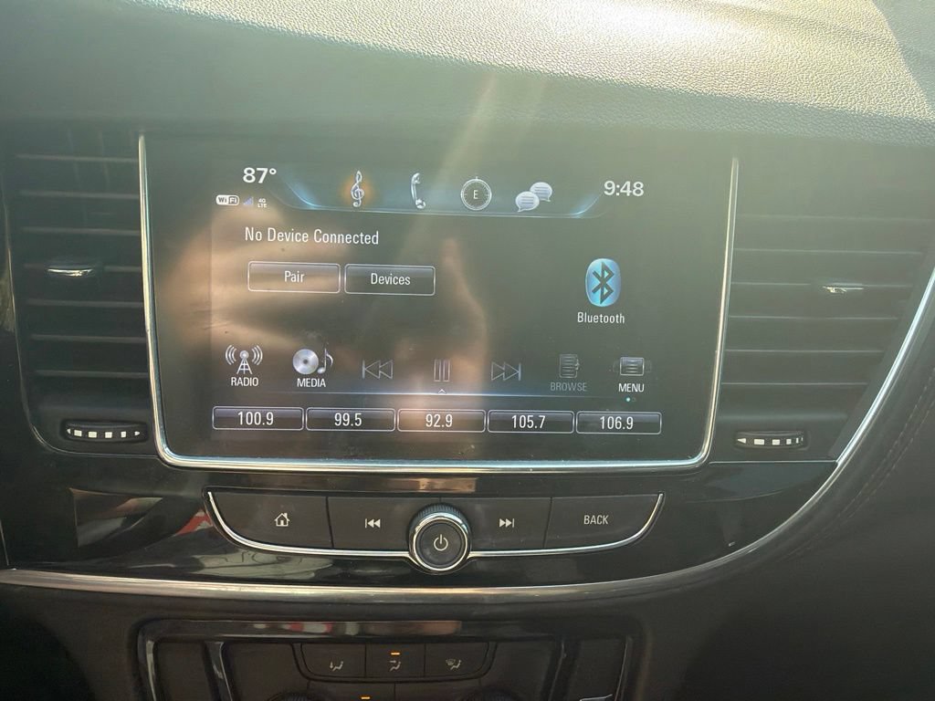 Used 2021 Buick Encore Preferred AWD/4WD image 11