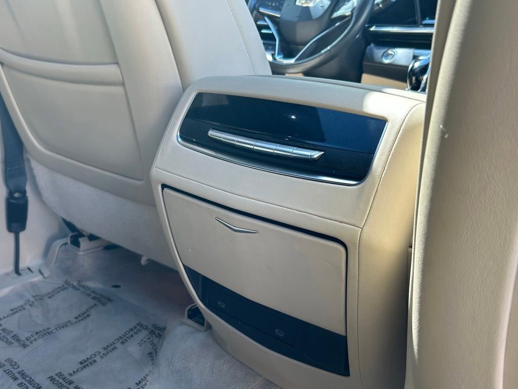Used 2023 Cadillac Escalade Premium Luxury w/ Performance Package AWD/4WD image 53