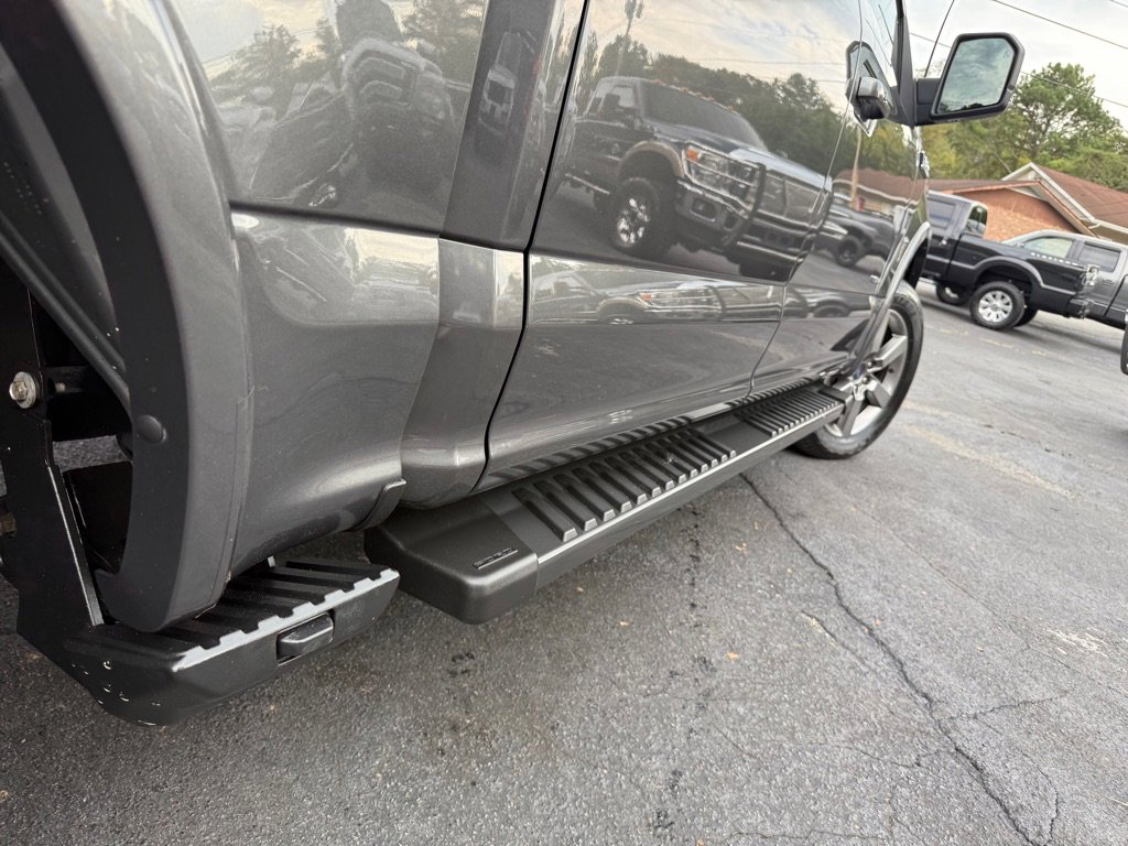 Used 2015 Ford F150 Lariat image 34