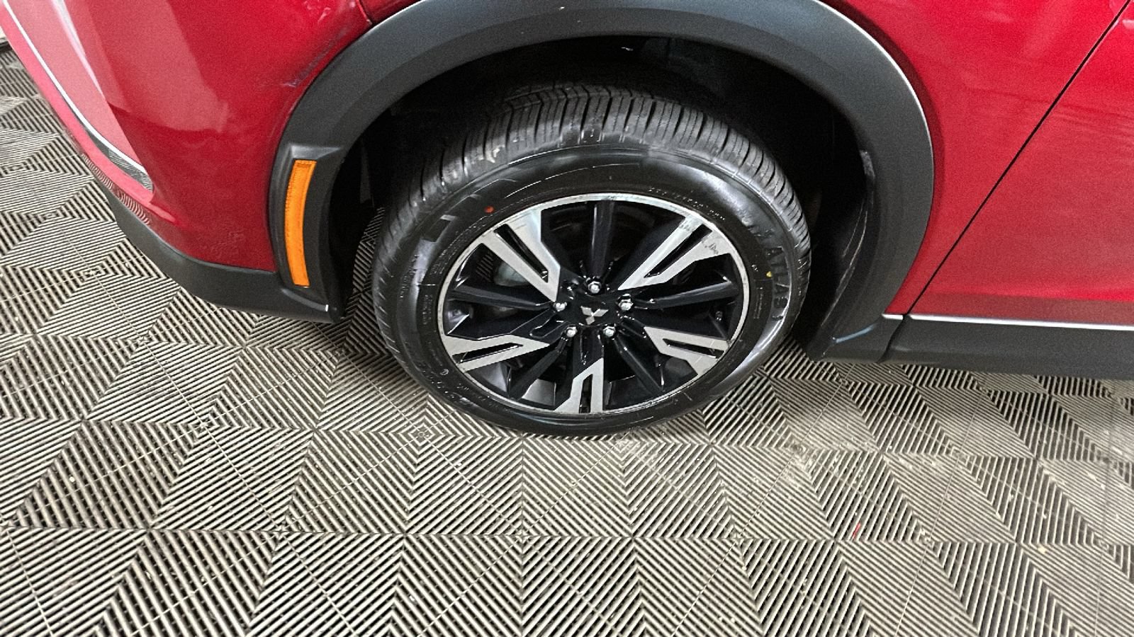 Used 2025 Mitsubishi Eclipse Cross AWD image 9