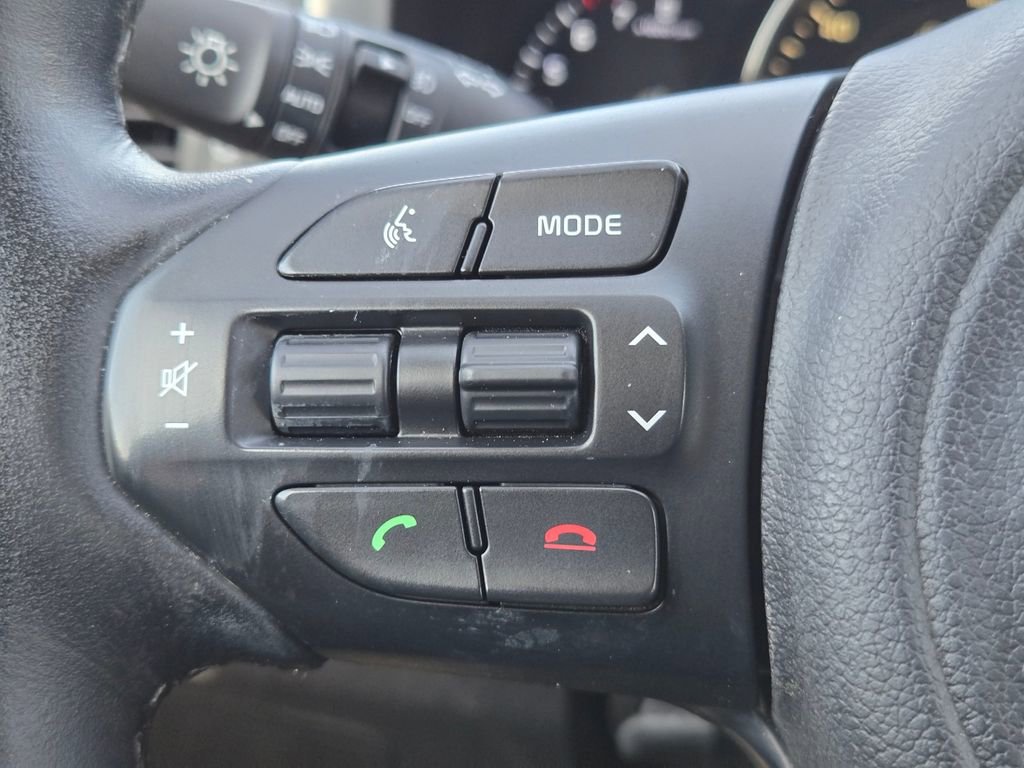 Used 2017 Kia Sorento SX image 24