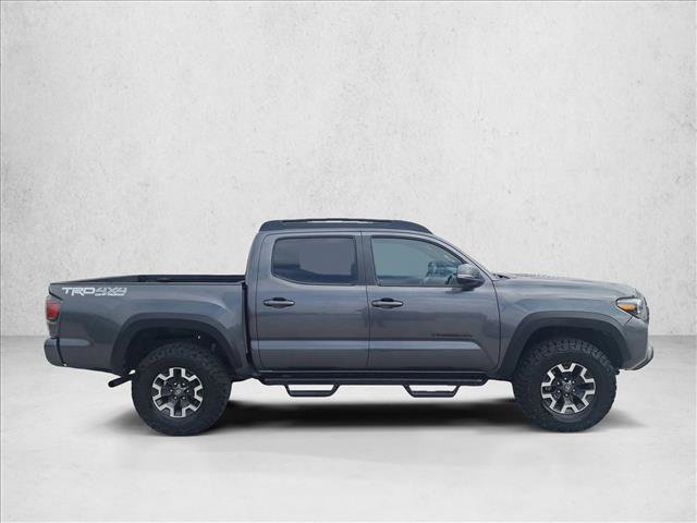 Used 2022 Toyota Tacoma TRD Off-Road image 4