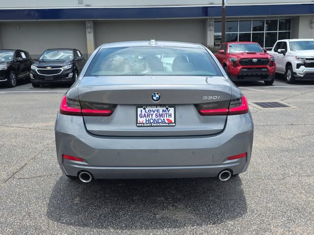 Used 2023 BMW 330i Sedan w/ Premium Package RWD image 5