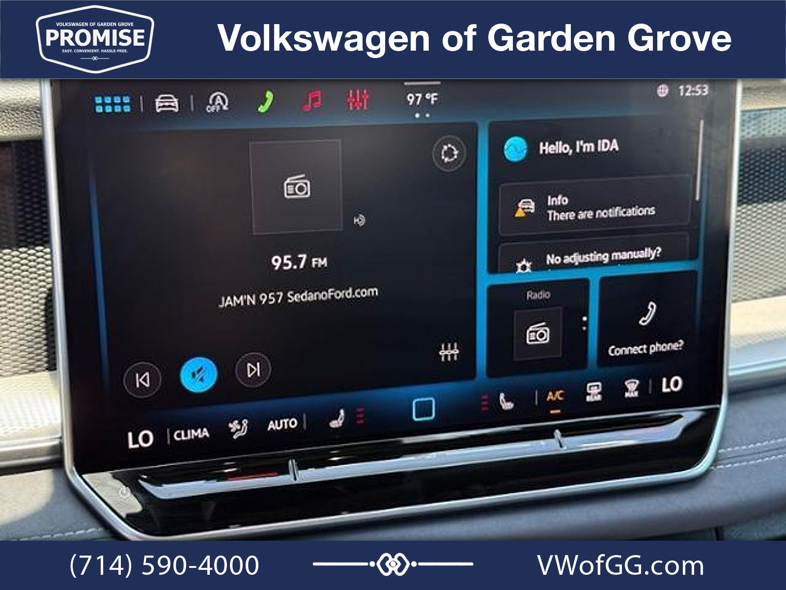 New 2026 Volkswagen Tiguan SE R-Line FWD image 19