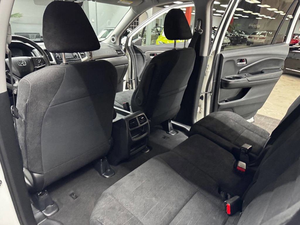 Used 2019 Honda Pilot LX image 44