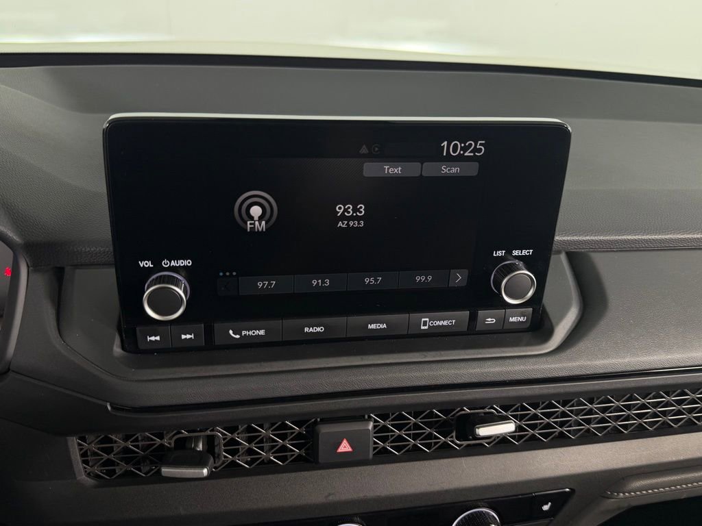 Used 2025 Honda Accord SE image 17