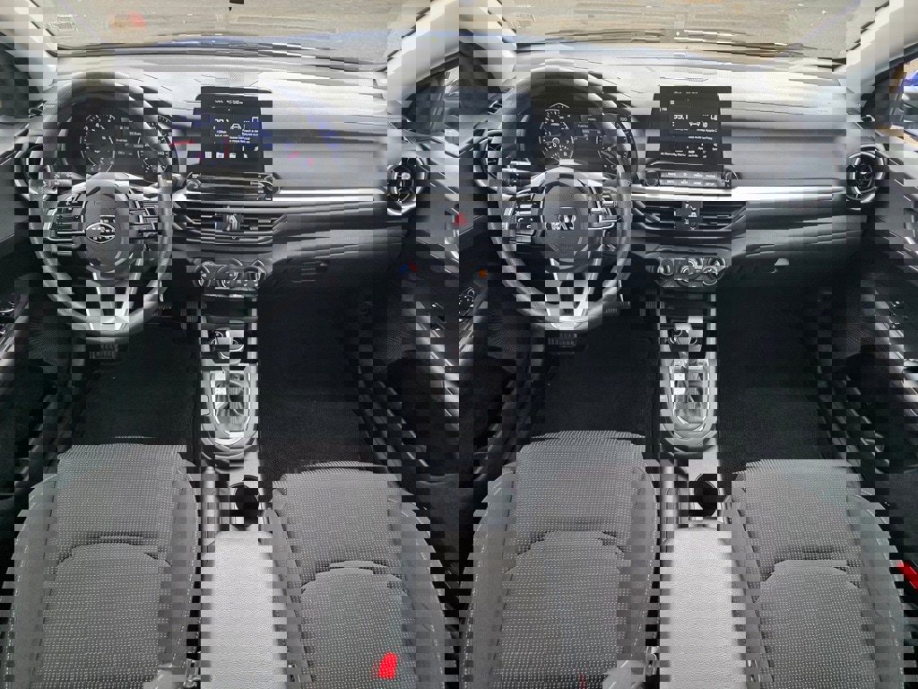 Used 2021 Kia Forte LXS image 8