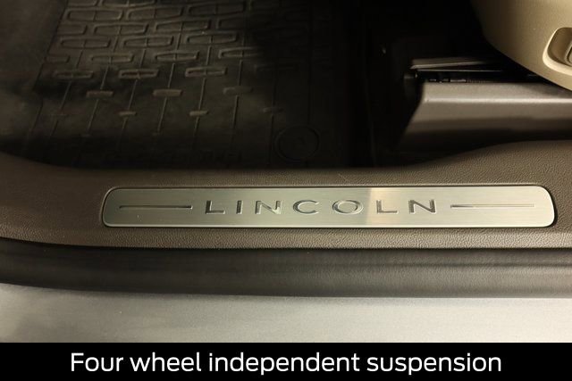 Used 2022 Lincoln Corsair AWD w/ Equipment Group 101A image 36