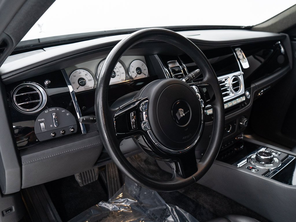 Certified 2017 Rolls-Royce Ghost image 14