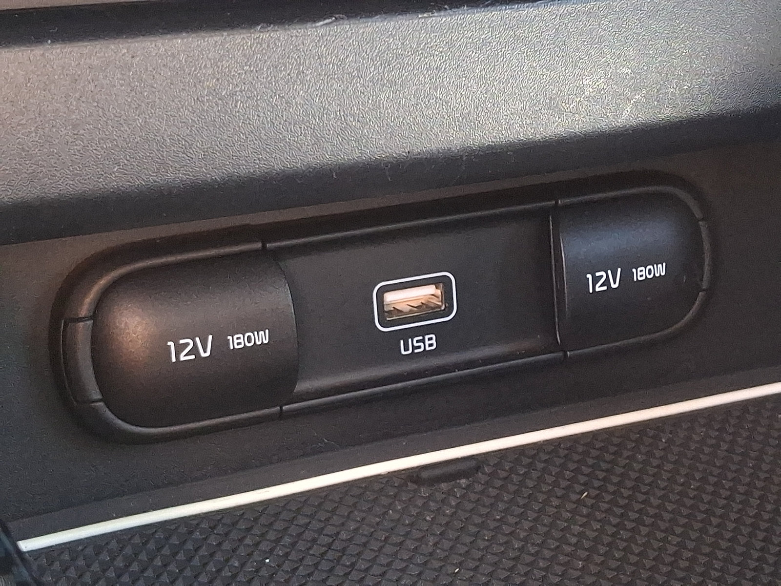Used 2021 Kia Seltos S AWD/4WD image 24