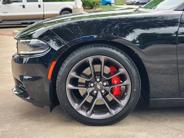 Used 2023 Dodge Charger SXT w/ Plus Group RWD image 15