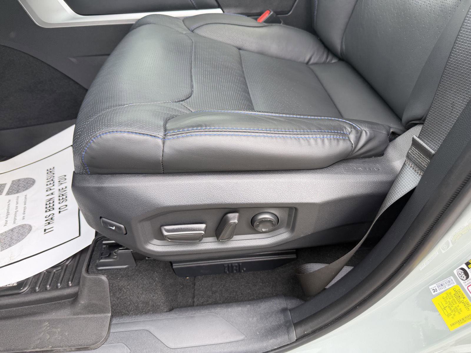 Used 2024 Toyota Tundra Platinum image 11