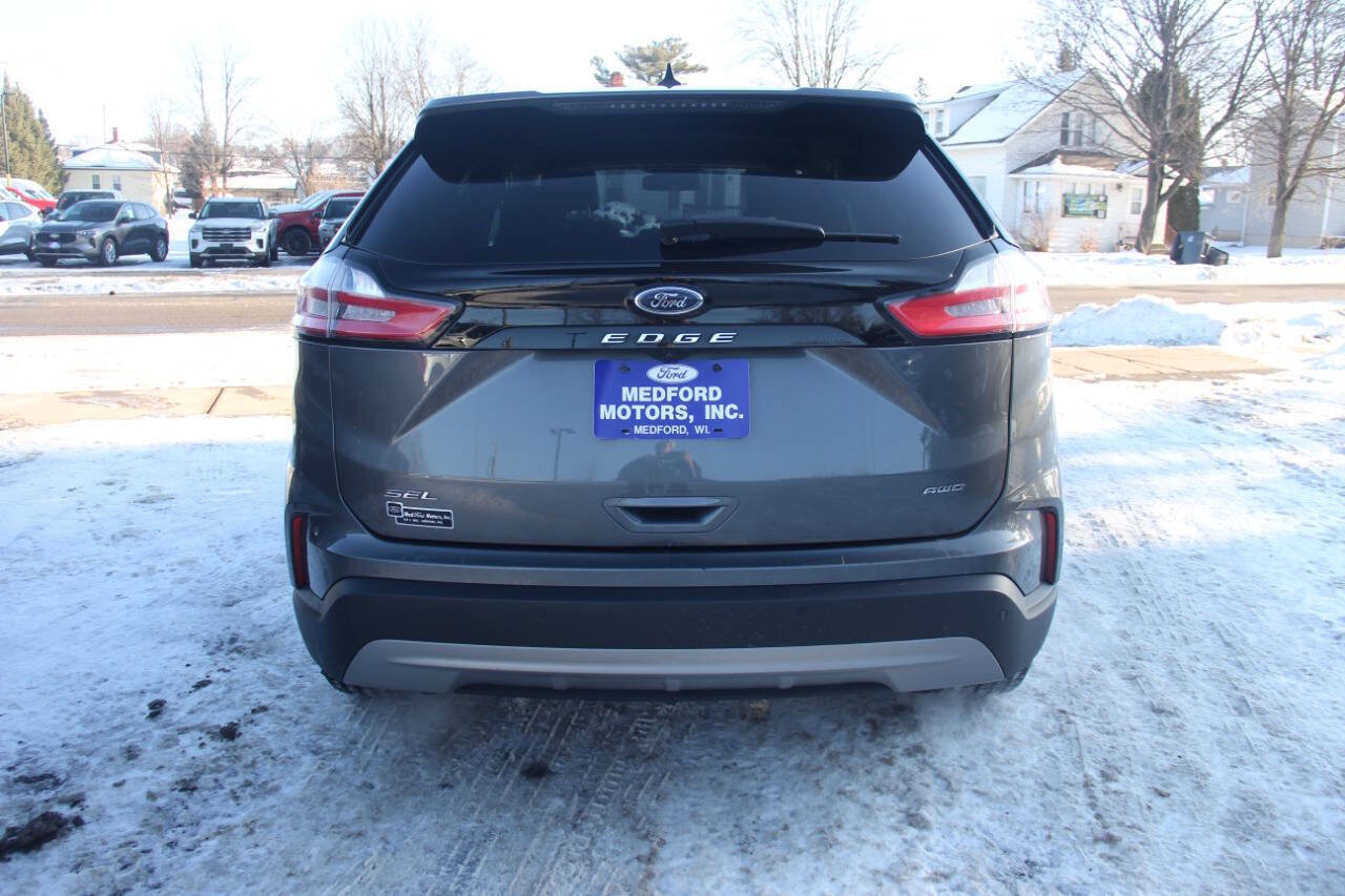 Used 2023 Ford Edge SEL image 4