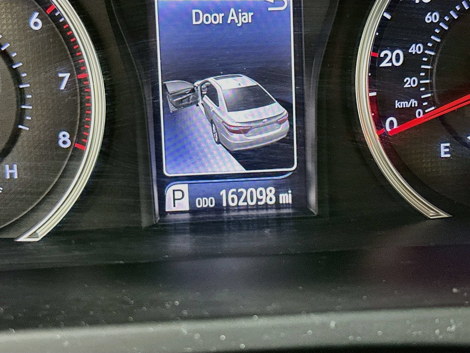 Used 2016 Toyota Camry SE FWD image 12