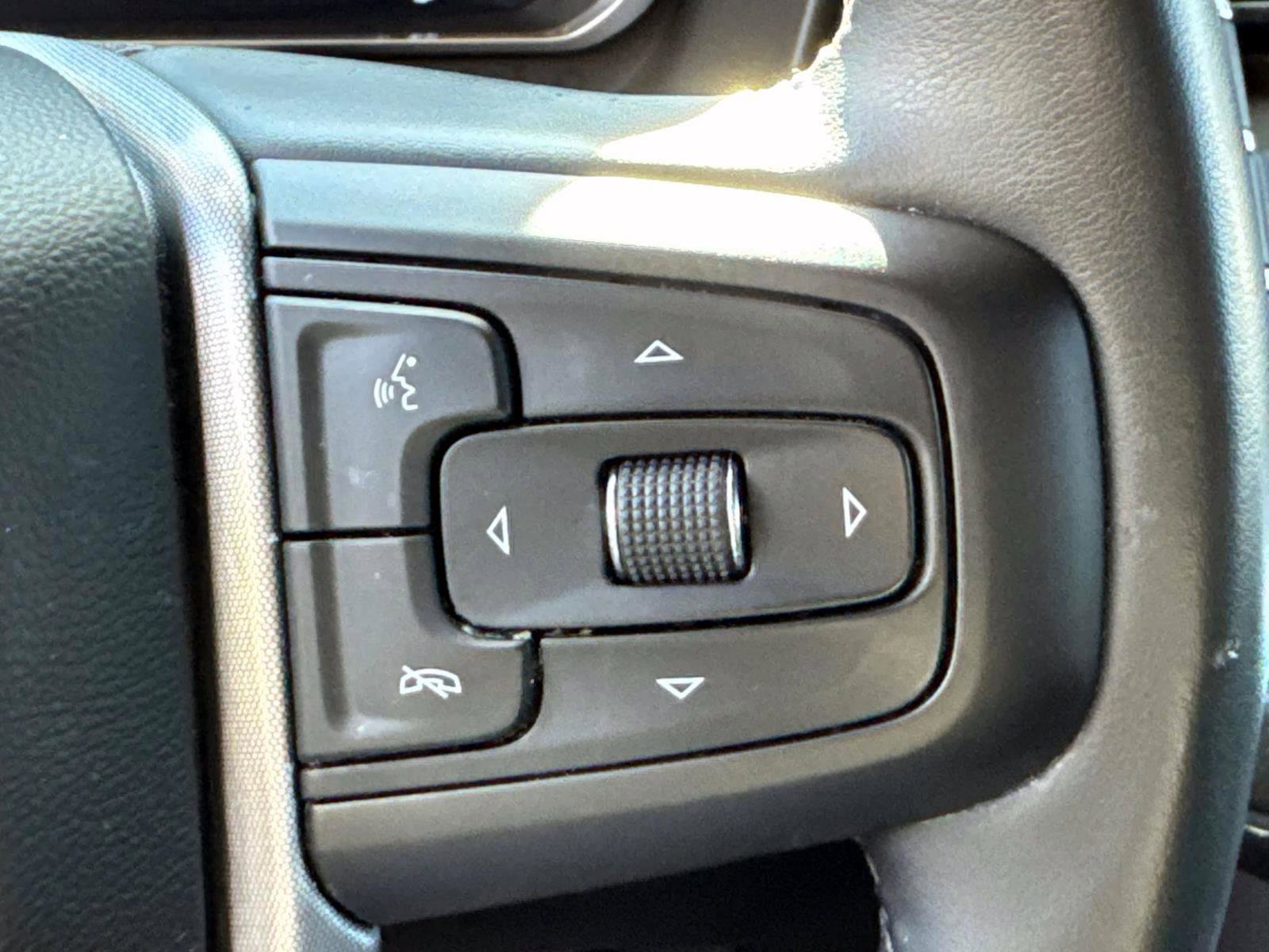 Certified 2023 GMC Yukon SLT w/ SLT Luxury Package image 22