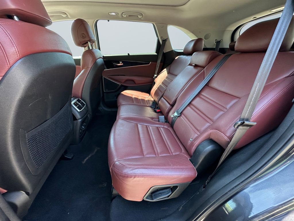 Used 2017 Kia Sorento SX AWD/4WD image 13