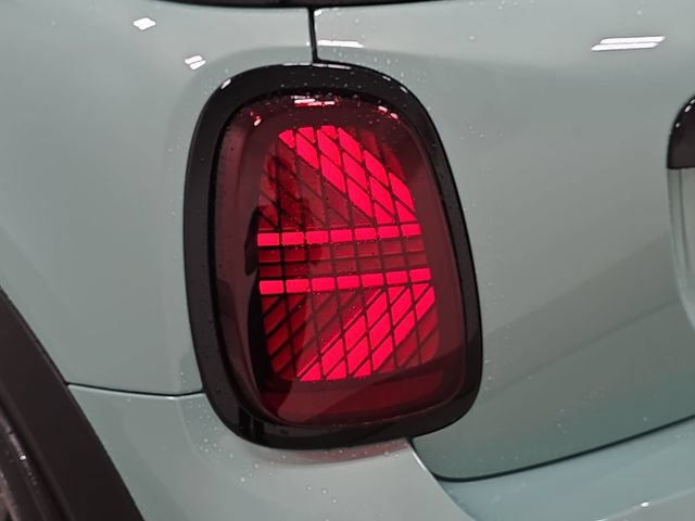 Used 2026 MINI Cooper S FWD image 29