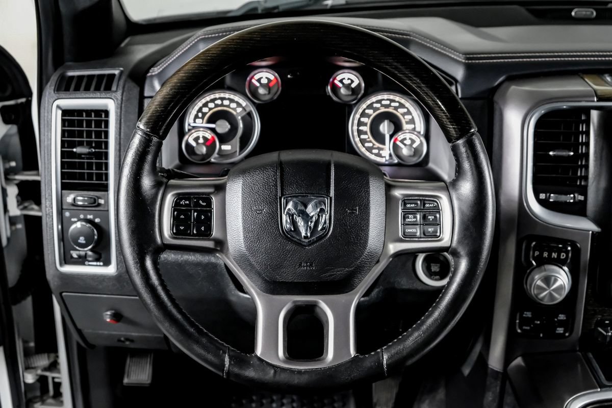 Used 2017 RAM 1500 Limited AWD/4WD image 16