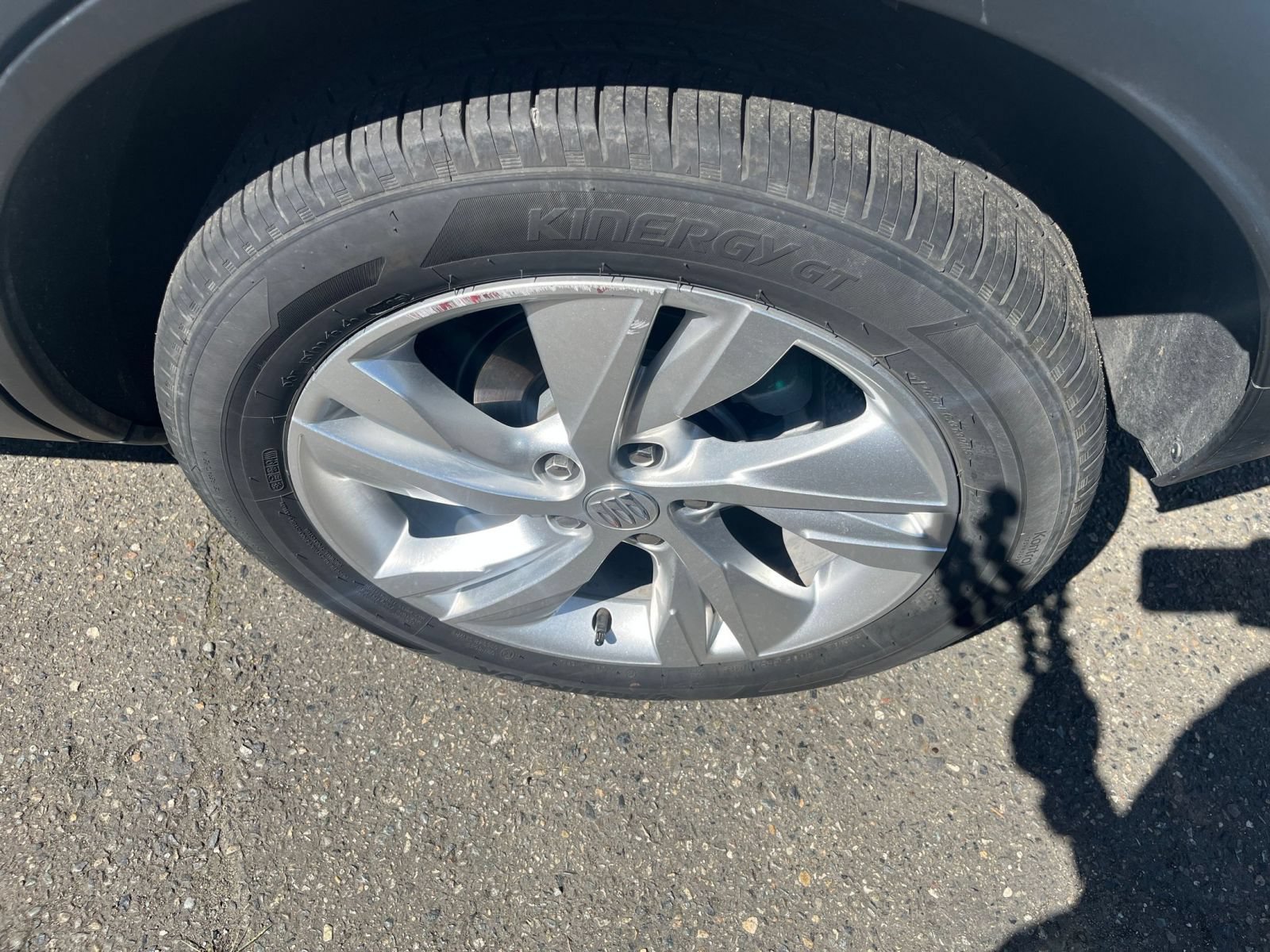Used 2025 Buick Encore GX Preferred FWD image 30