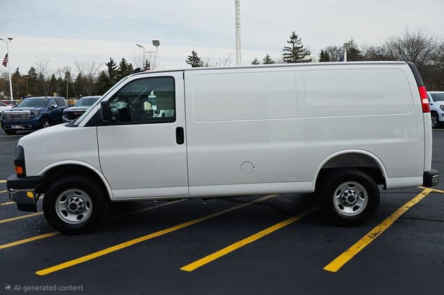 New 2025 GMC Savana 2500 w/ Chrome Appearance Package RWD image 5