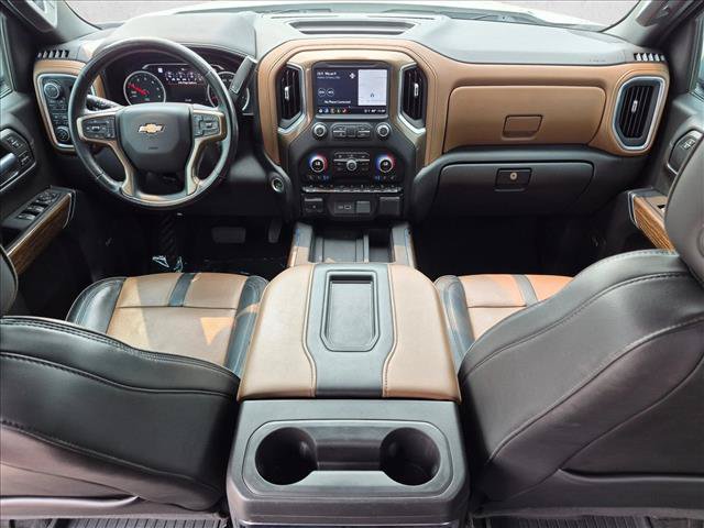 Used 2021 Chevrolet Silverado 1500 High Country w/ Technology Package AWD/4WD image 17