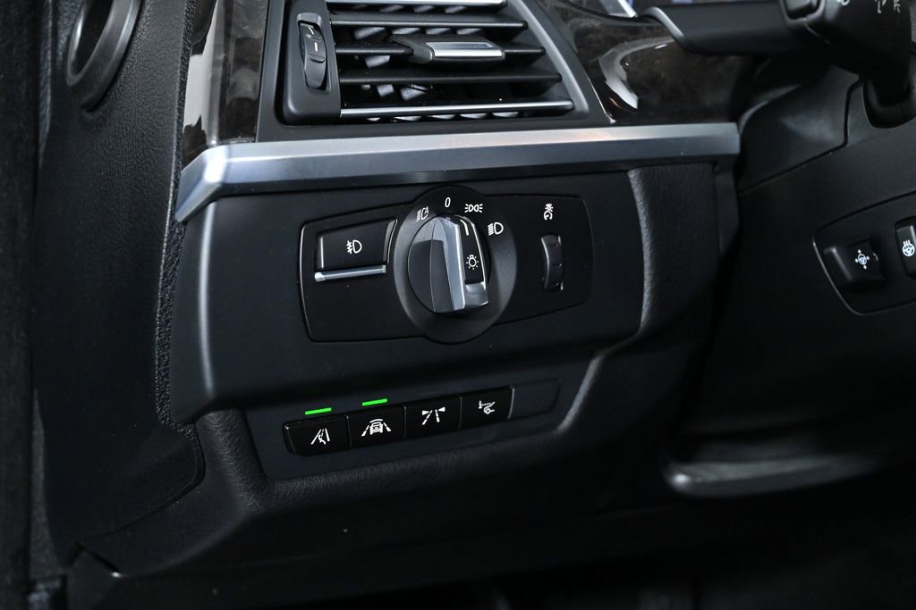 Used 2017 BMW 650i xDrive Convertible image 24