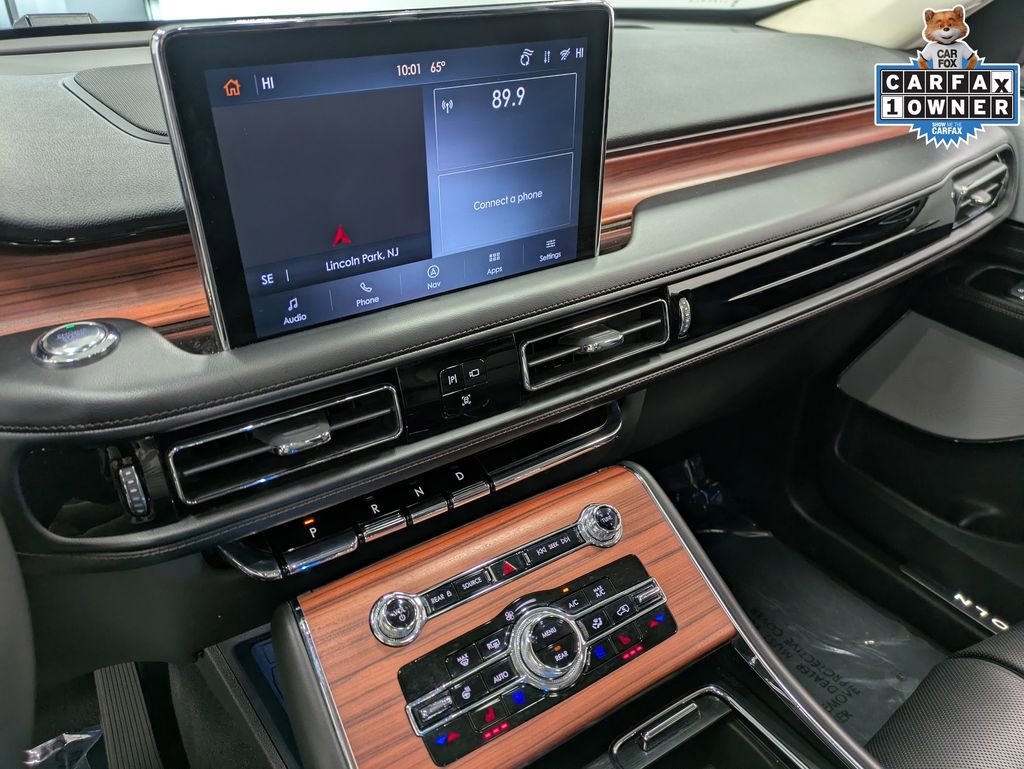 Used 2024 Lincoln Aviator Reserve w/ Equipment Group 201A image 12
