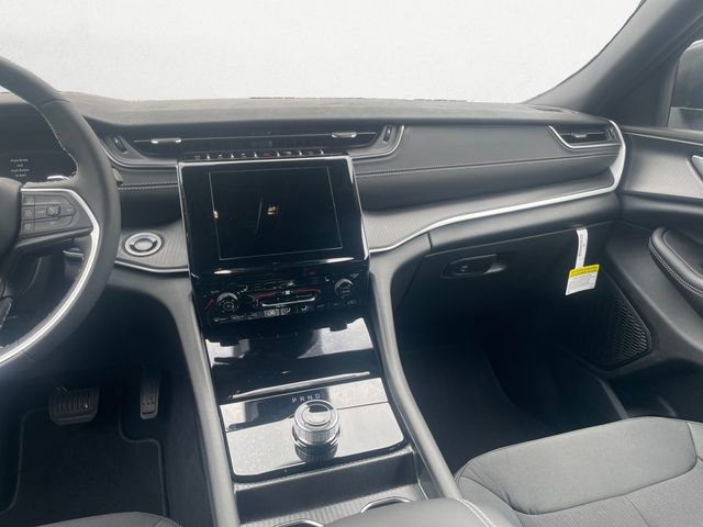 New 2025 Jeep Grand Cherokee L Laredo w/ Luxury Tech Group I image 11