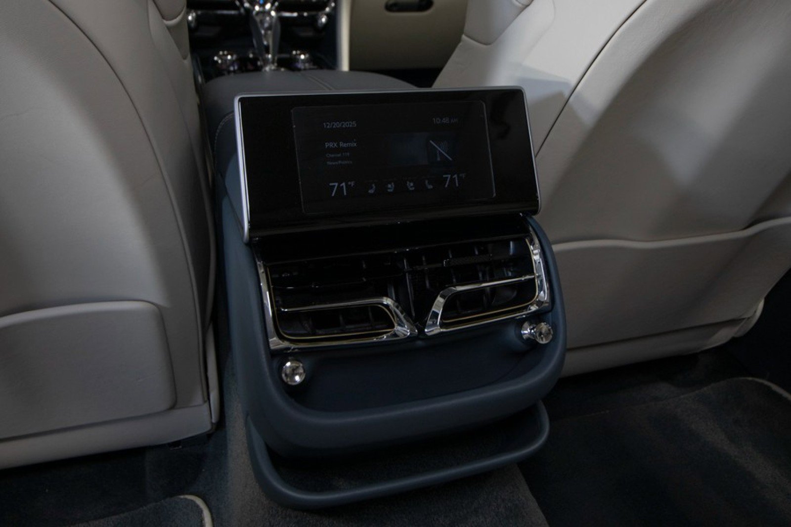 Used 2020 Bentley Flying Spur W12 w/ First Edition Specification image 49