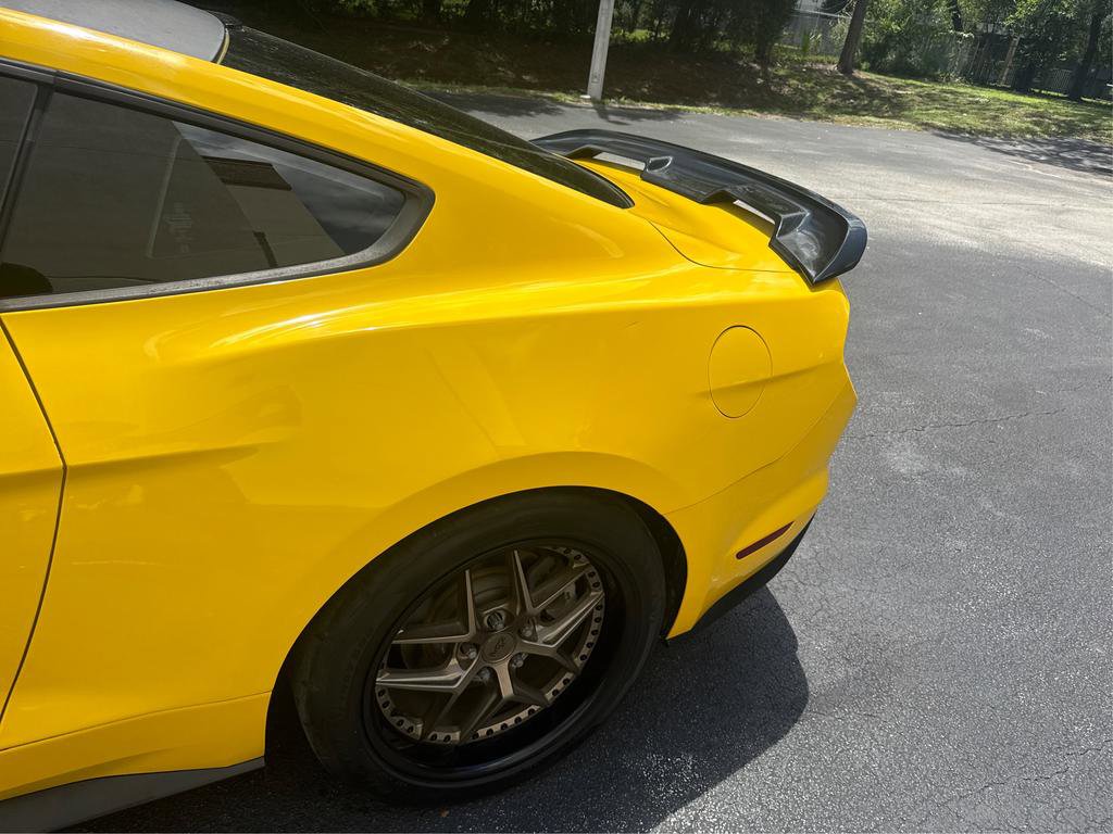 Used 2018 Ford Mustang Premium w/ Equipment Group 201A image 10