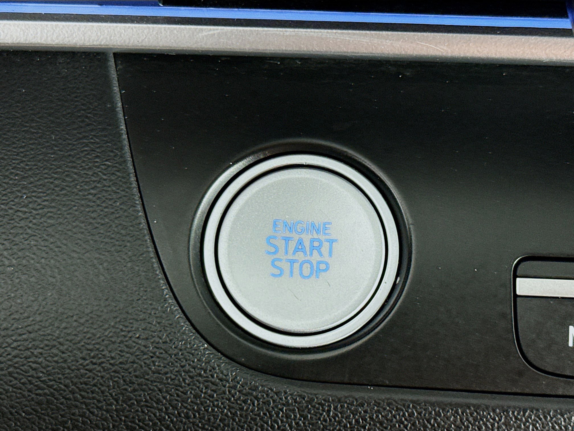 Used 2021 Hyundai Elantra Limited image 21