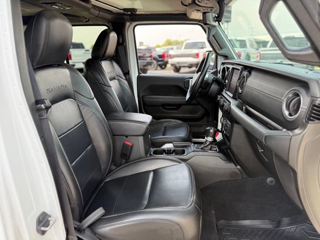 Used 2021 Jeep Wrangler Unlimited Sahara AWD/4WD image 14