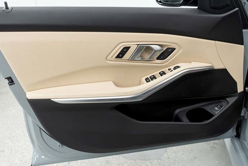 Used 2025 BMW 330i xDrive w/ M-Sport Package image 14