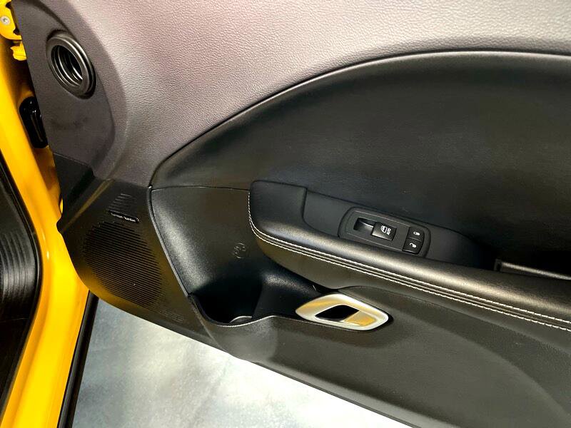 Used 2017 Dodge Challenger SRT w/ Technology Group image 42
