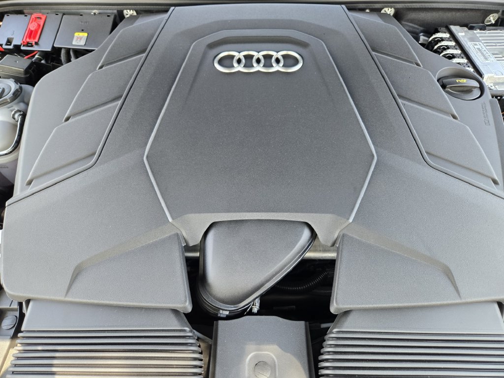 New 2027 Audi Q8 Premium Plus AWD/4WD image 37