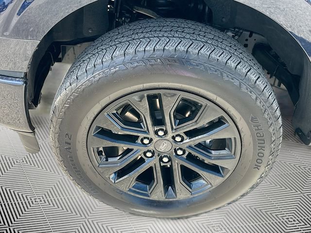 Used 2025 Ford F150 Lariat w/ Equipment Group 502A High image 32