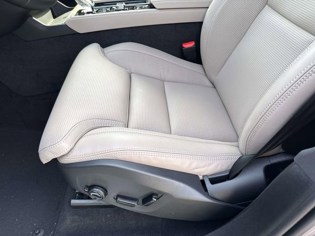 New 2026 Volvo XC90 B6 Ultra image 20