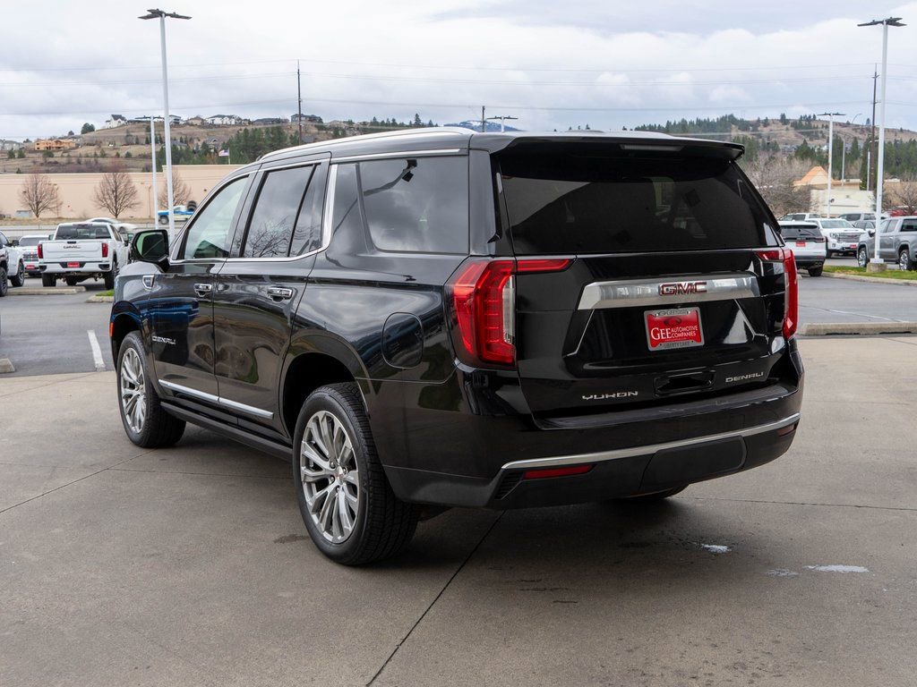 Used 2024 GMC Yukon Denali AWD/4WD image 6