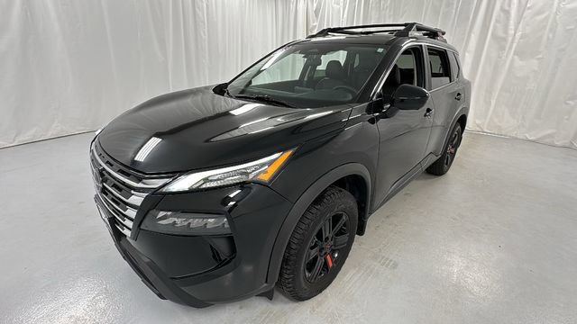 Certified 2025 Nissan Rogue SV AWD/4WD image 7