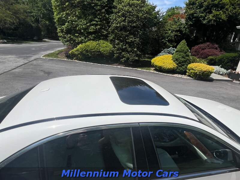 Used 2019 Mercedes-Benz E 300 4MATIC image 5