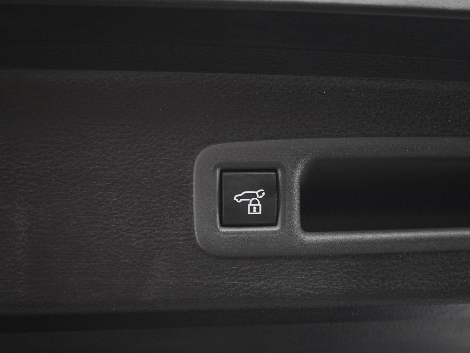 Used 2026 Toyota Sienna AWD image 19