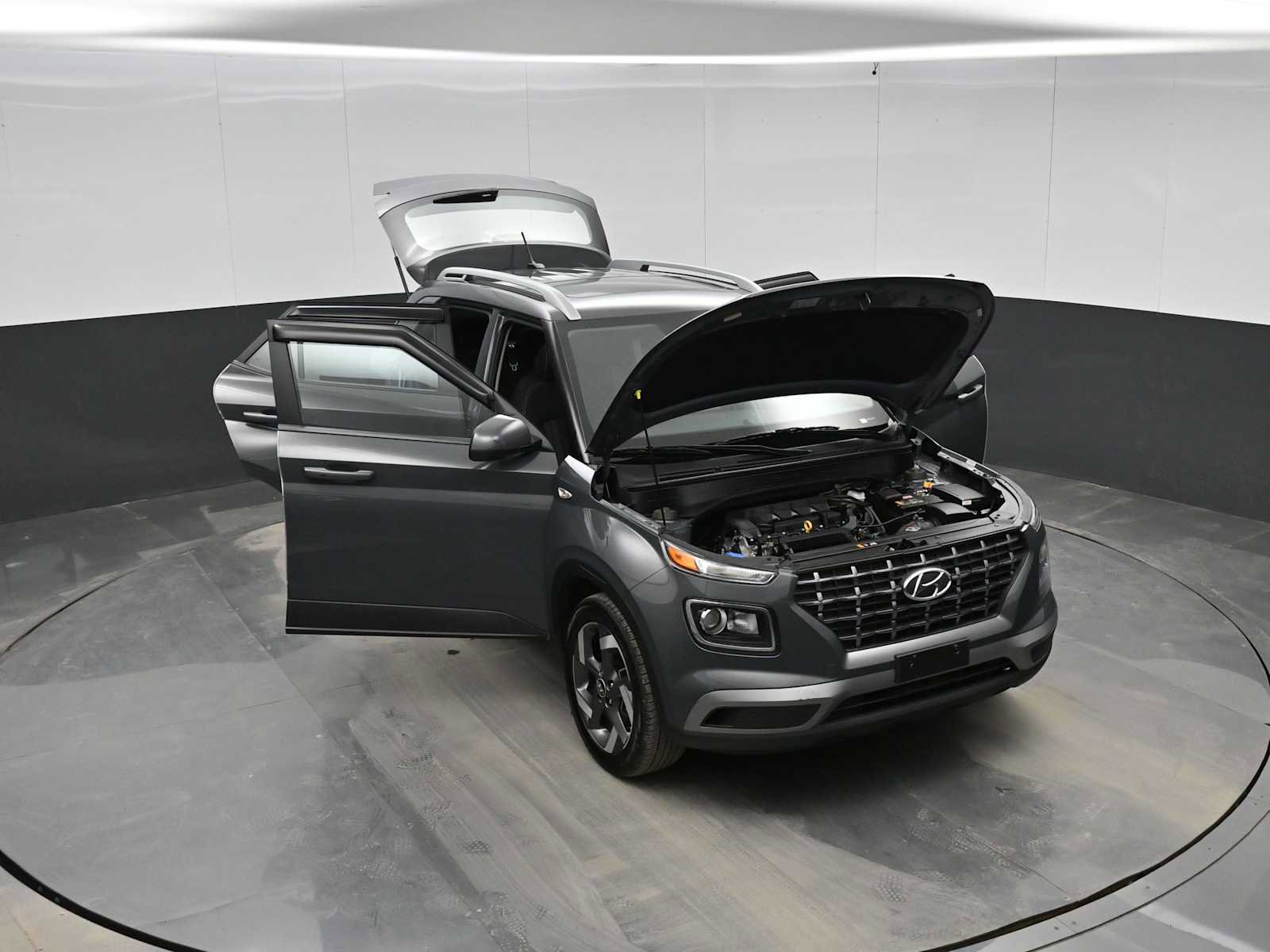Certified 2024 Hyundai Venue SEL image 39