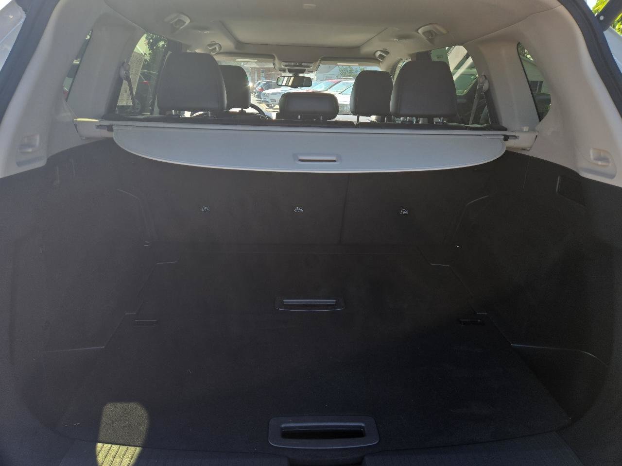 Used 2023 Nissan Rogue Platinum AWD/4WD image 9