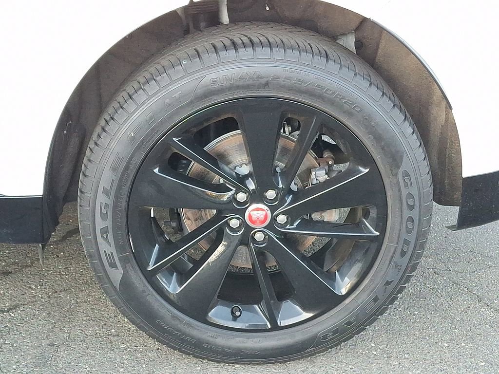 Used 2023 Jaguar F-PACE S AWD/4WD image 6